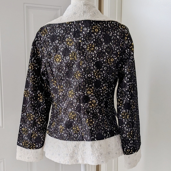 An Ren New York Black and White Lace Blazer Jacket - Picture 4 of 5